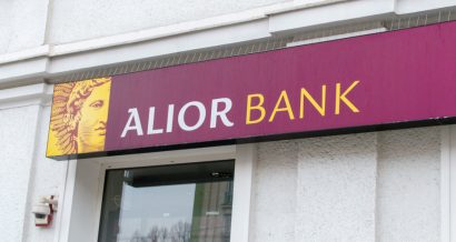alior bank / shutterstock.com