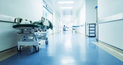 Szpital, służba zdrowia. Fot. Shutterstock