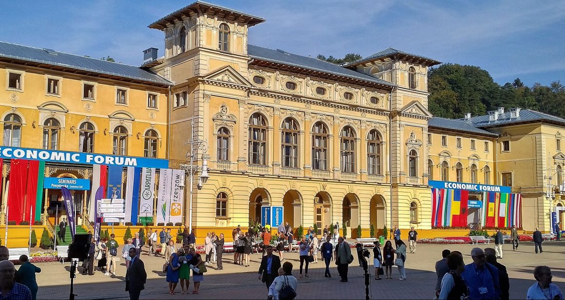 Forum Ekonomiczne w Krynicy - Stary Dom Zdrojowy (Fot. Tralalando - Praca własna, CC BY-SA 4.0)