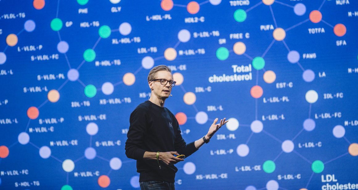 Teemu Suna, CEO Nightingale Health, podczas konferencji Slush 2019 w helsinkach. Fot. (C) Sami Heiskanen