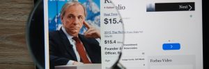 Ray Dalio - zdjęcie na stronie Forbes. Fot. aradaphotography / Shutterstock.com