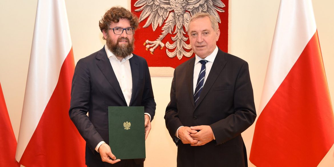 źródło: https://twitter.com/MinSrodowiska/ źródło: https://twitter.com/MinSrodowiska/