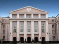 By Materiał urzędowy Najwyższej Izby Kontroli - www.nik.gov.pl, Domena publiczna, https://commons.wikimedia.org/w/index.php?curid=27960111
