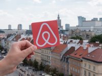 Airbnb Warszawa. Fot. AlesiaKan / Shutterstock.com