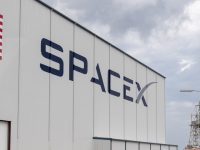 SpaceX. Fot. L Galbraith / Shutterstock.com