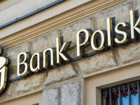 PKO Bank Polski, Fot. B. Godart / Shutterstock.com