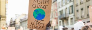 Baner na proteście klimatycznym. Fot. Shutterstock