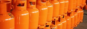 butelki z gazem LPG, fot. Shutterstock.
