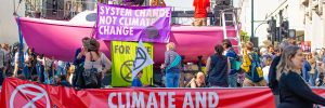 Zmiany klimatu - protesty w Londynie, fot. John Gomez / Shutterstock