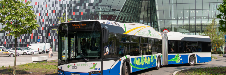 Elektryczny Solaris Urbino w Krakowie. Fot. materiały Solarisa