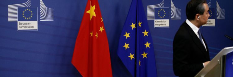 Cło na import aut elektrycznych z Chin, Shutterstock