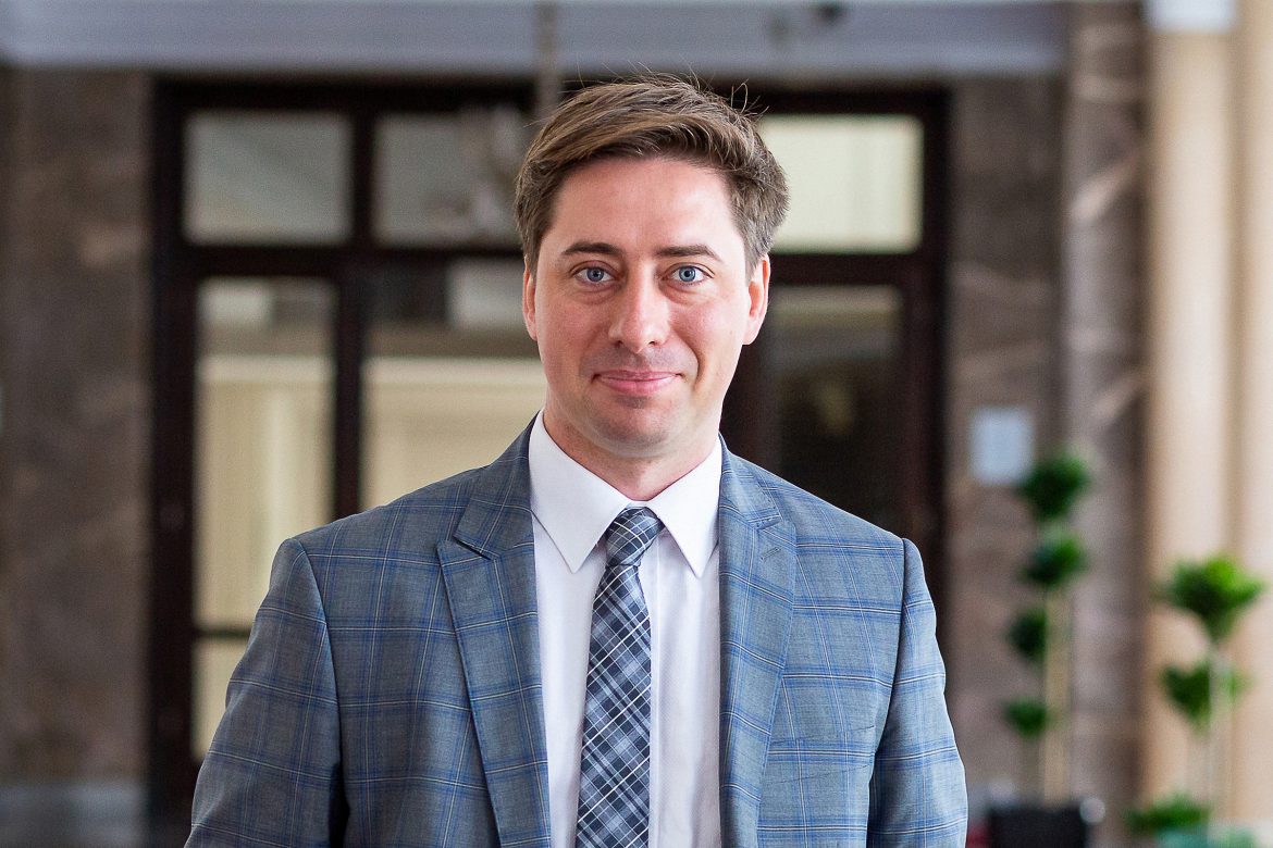 Aleksander Łożykowski, dyrektor departamentu podatków dochodowych Ministerstwa Finansów