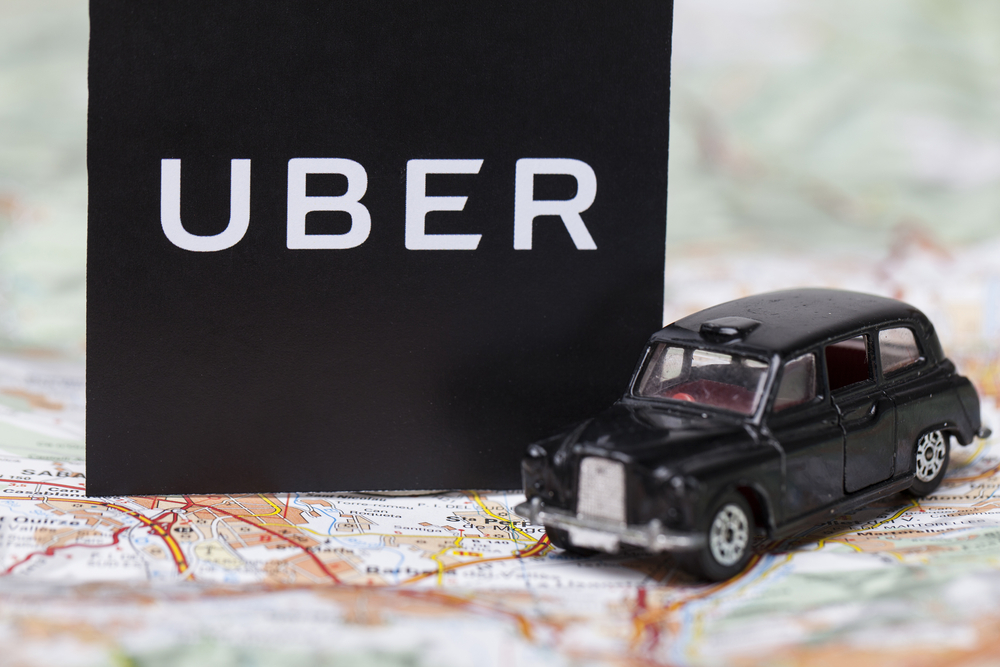 Uber w Londynie, Fot. Ink Drop / Shutterstock.com