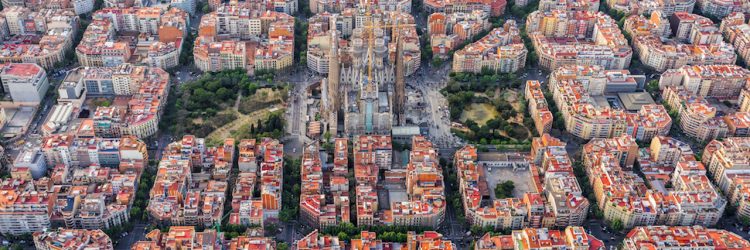 Barcelona z lotu ptaka, fot. marchello74, Shutterstock.com