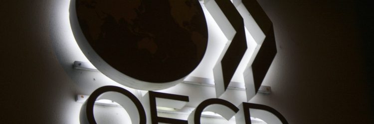Logo OECD, fot. 360b / Shutterstock.com