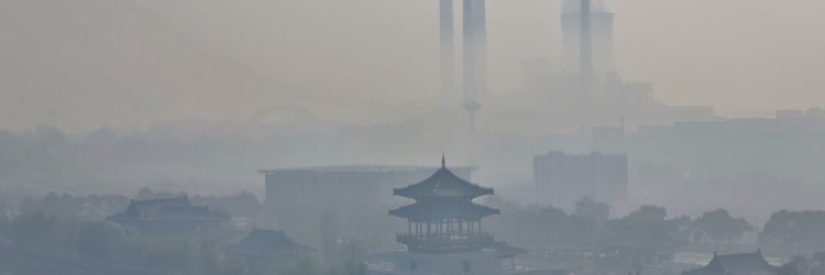 Elektrownia w mieście Jiujiang, Chiny. Fot. Shutterstock.com