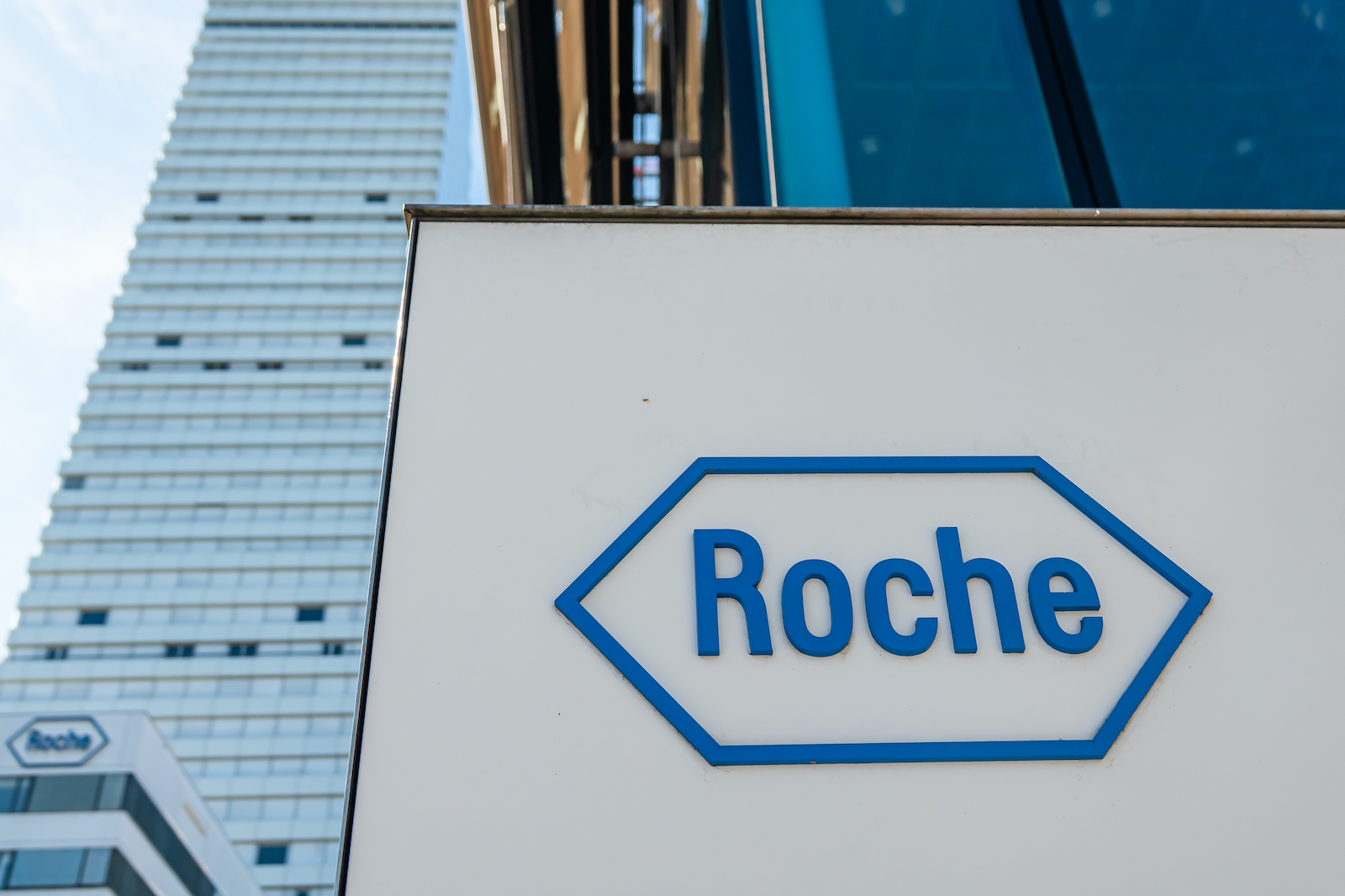 Biuro firmy Roche w Szwajcarii, fot. Taljat David / Shutterstock.com