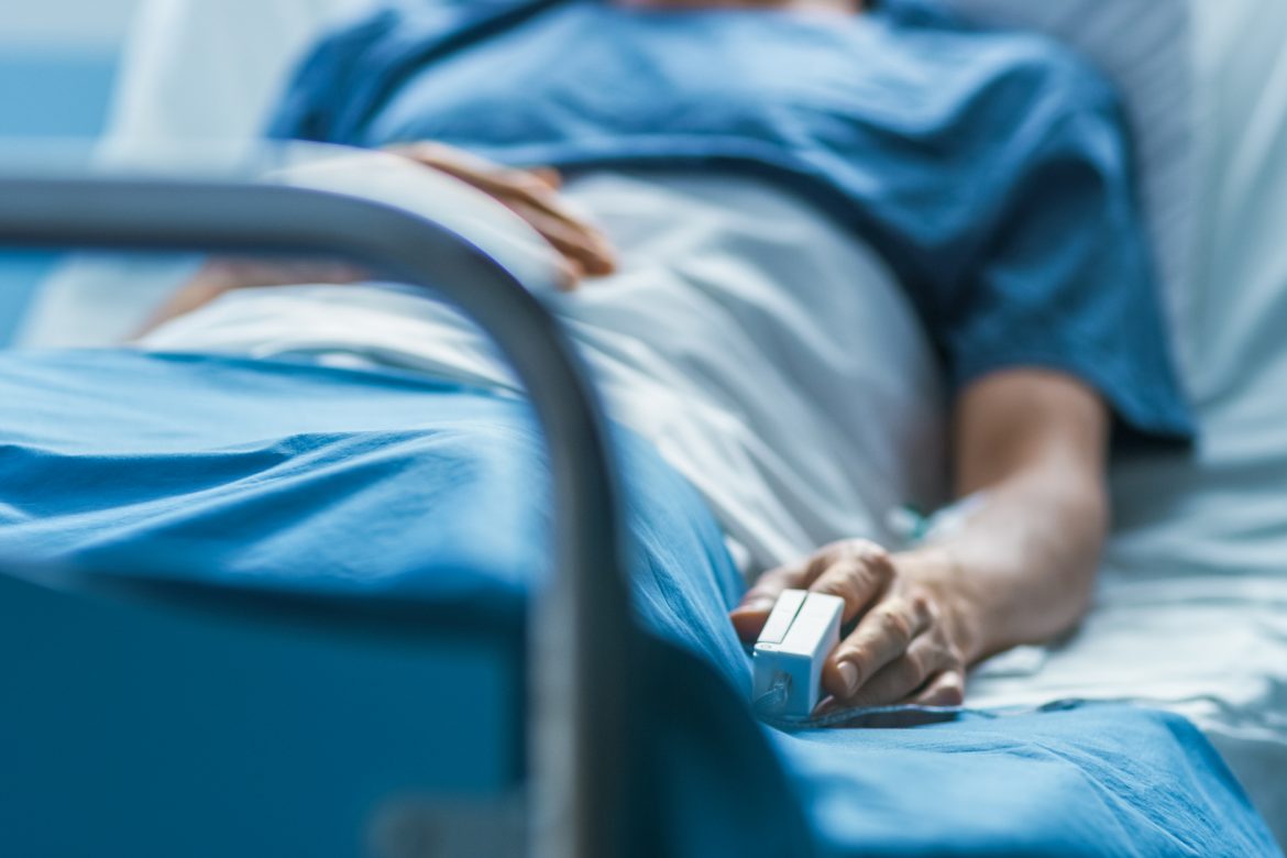Szpital covidowy, hospitalizacja, Covid-19, fot. Shutterstock Szpital covidowy, hospitalizacja, Covid-19, fot. Shutterstock