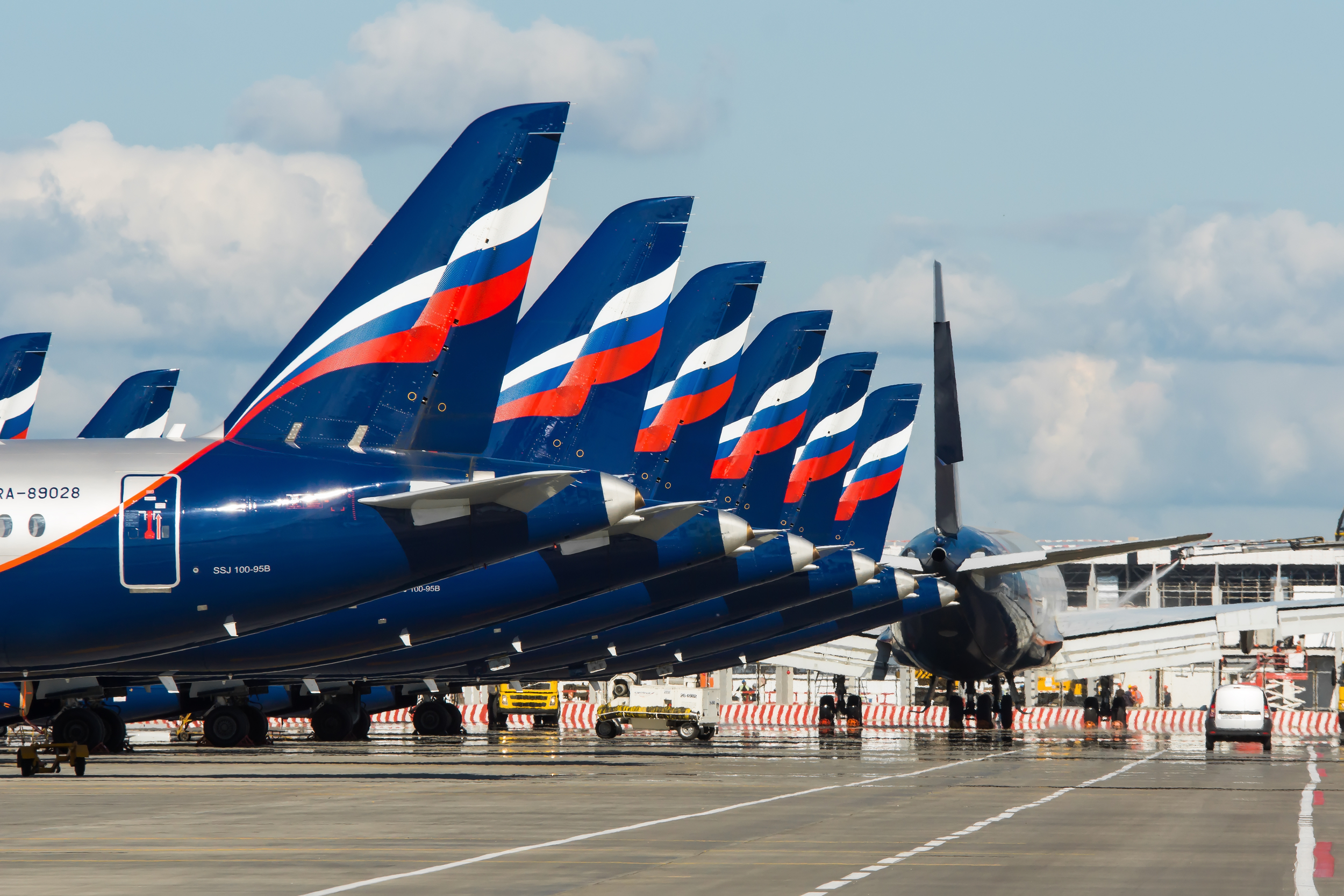 Samoloty rosyjskiej linii Aerofłot na lotnisku Szeremietiewo w Moskwie. Fot. Media_works / Shutterstock.com