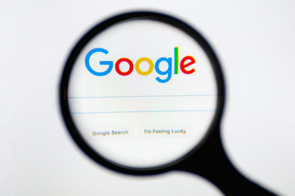 Wyszukiwarka Google. Fot  Olexandr Panchenko / Shutterstock.com Wyszukiwarka Google. Fot  Olexandr Panchenko / Shutterstock.com
