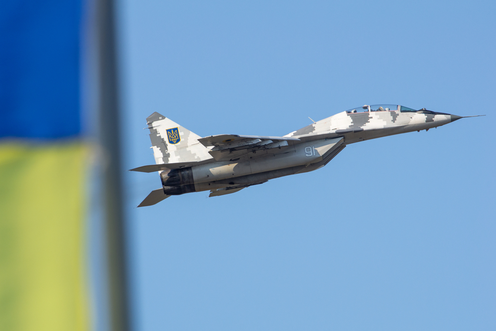 Ukraiński samolot wojskowy, fot. Vladymyr Vorobiov / Shutterstock.com