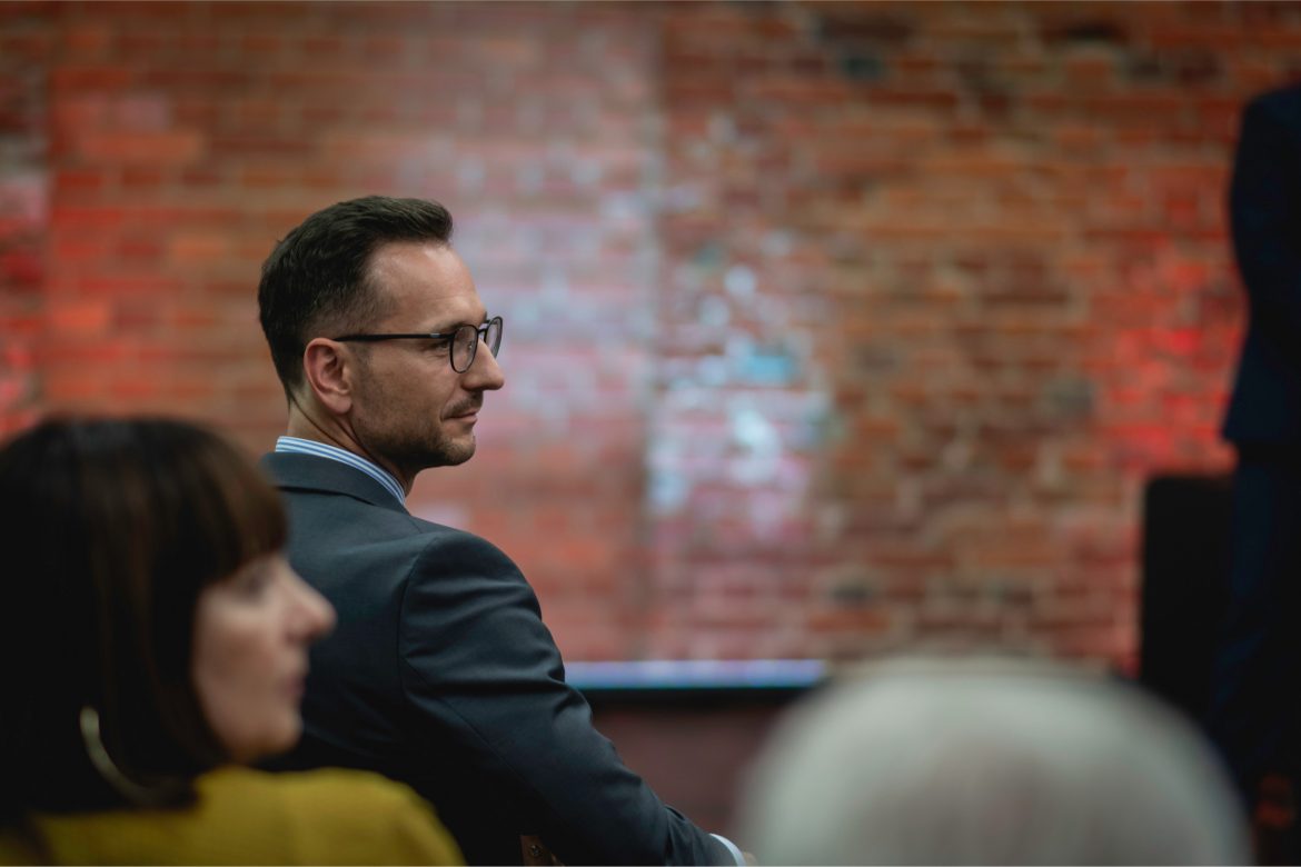 Waldemar Buda, minister rozwoju i technologii. Waldemar Buda, minister rozwoju i technologii.