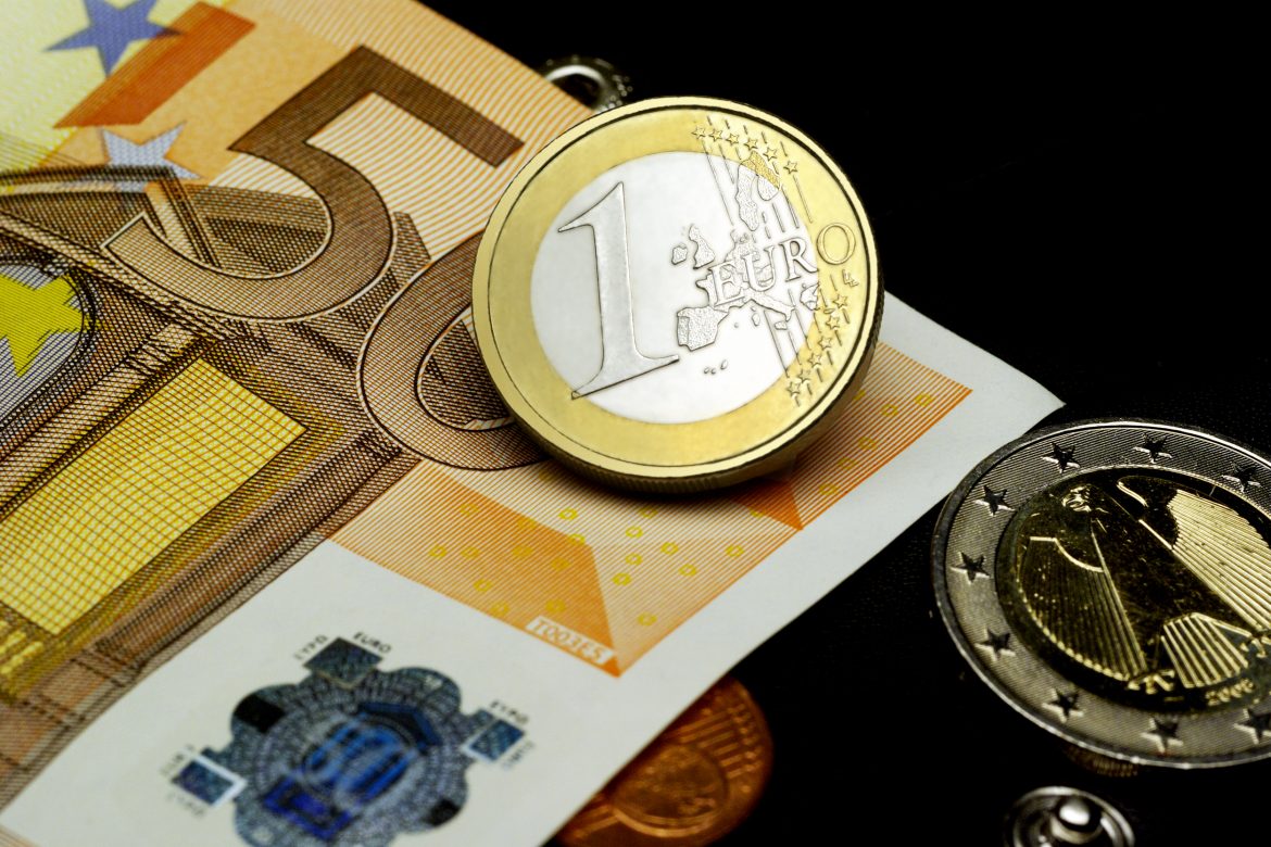 banknoty i monety euro
