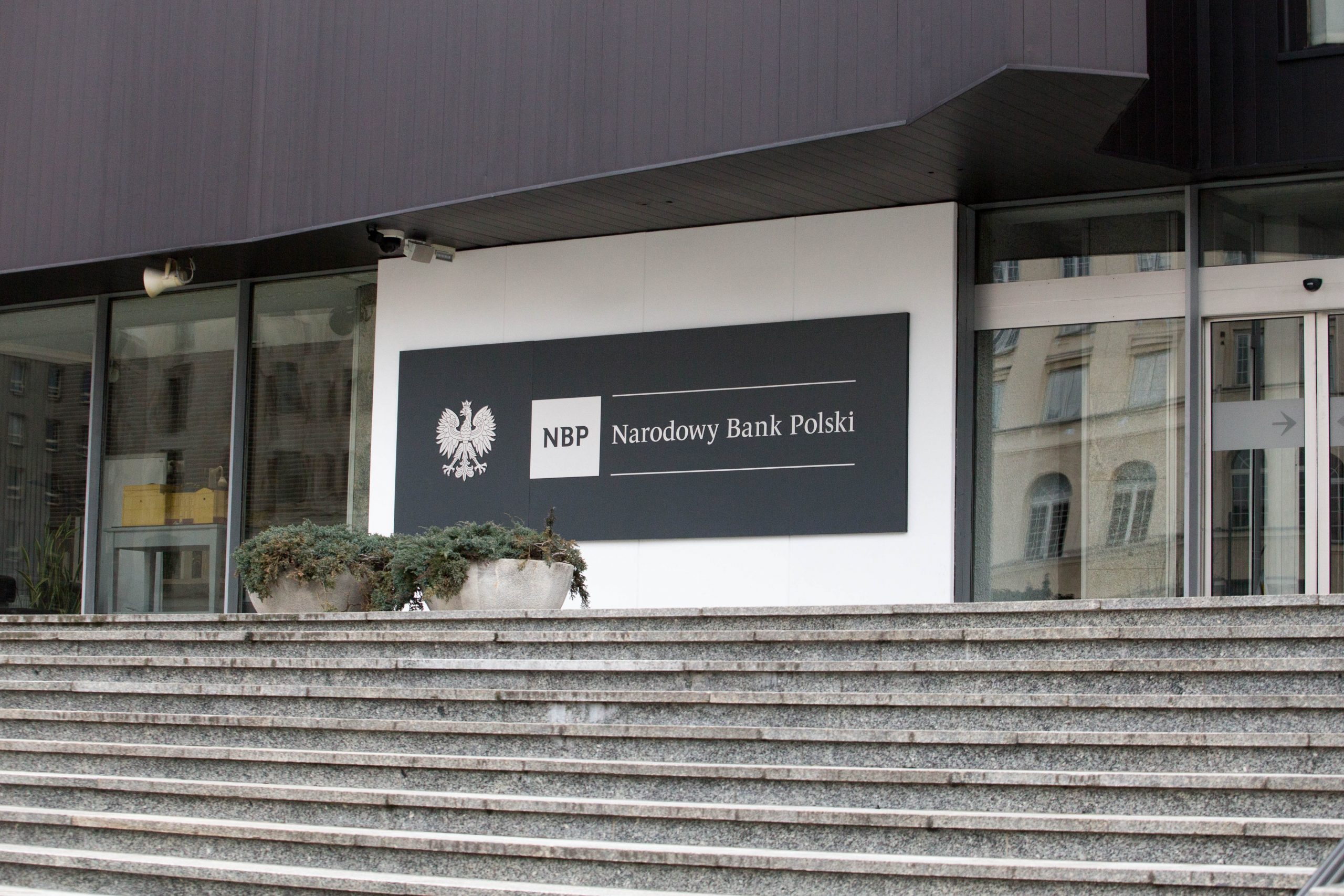 Siedziba NBP w Warszawie, fot. Pawel Bednarz / Shutterstock.com