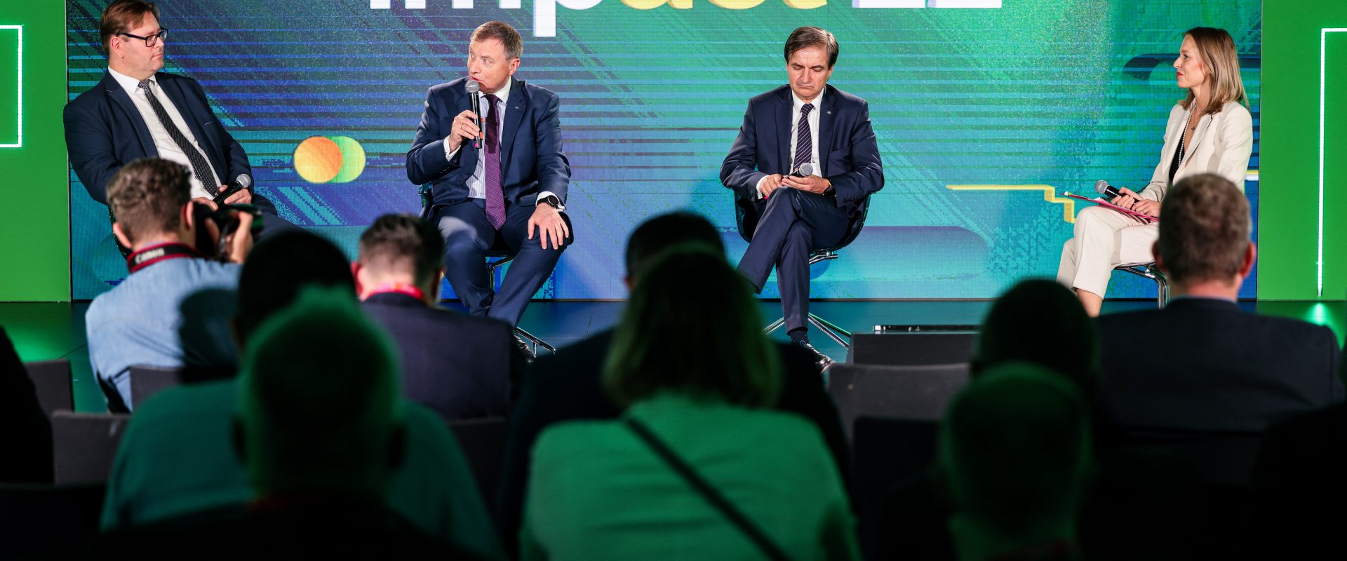Dyskusja moderowana: Jak finansować transformację energetyczną?, mat. Partnera