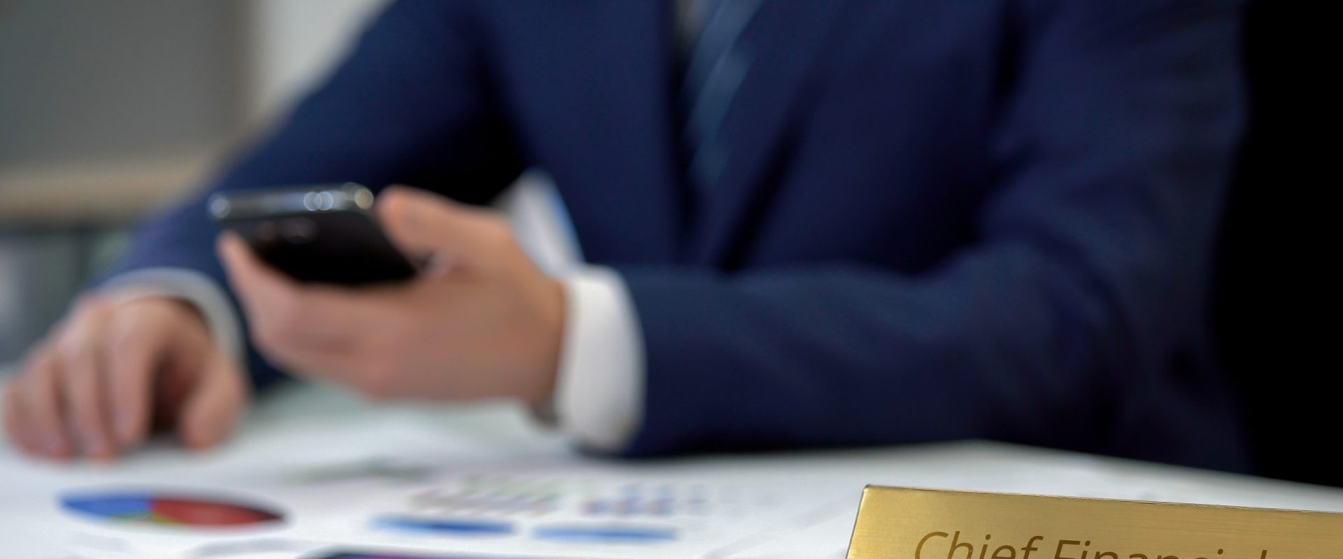 zarobki dyrektorów finansowych, fot. Shutterstock