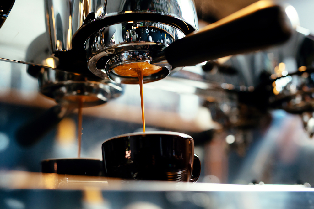 Parzenie kawy, fot. Shutterstock.com