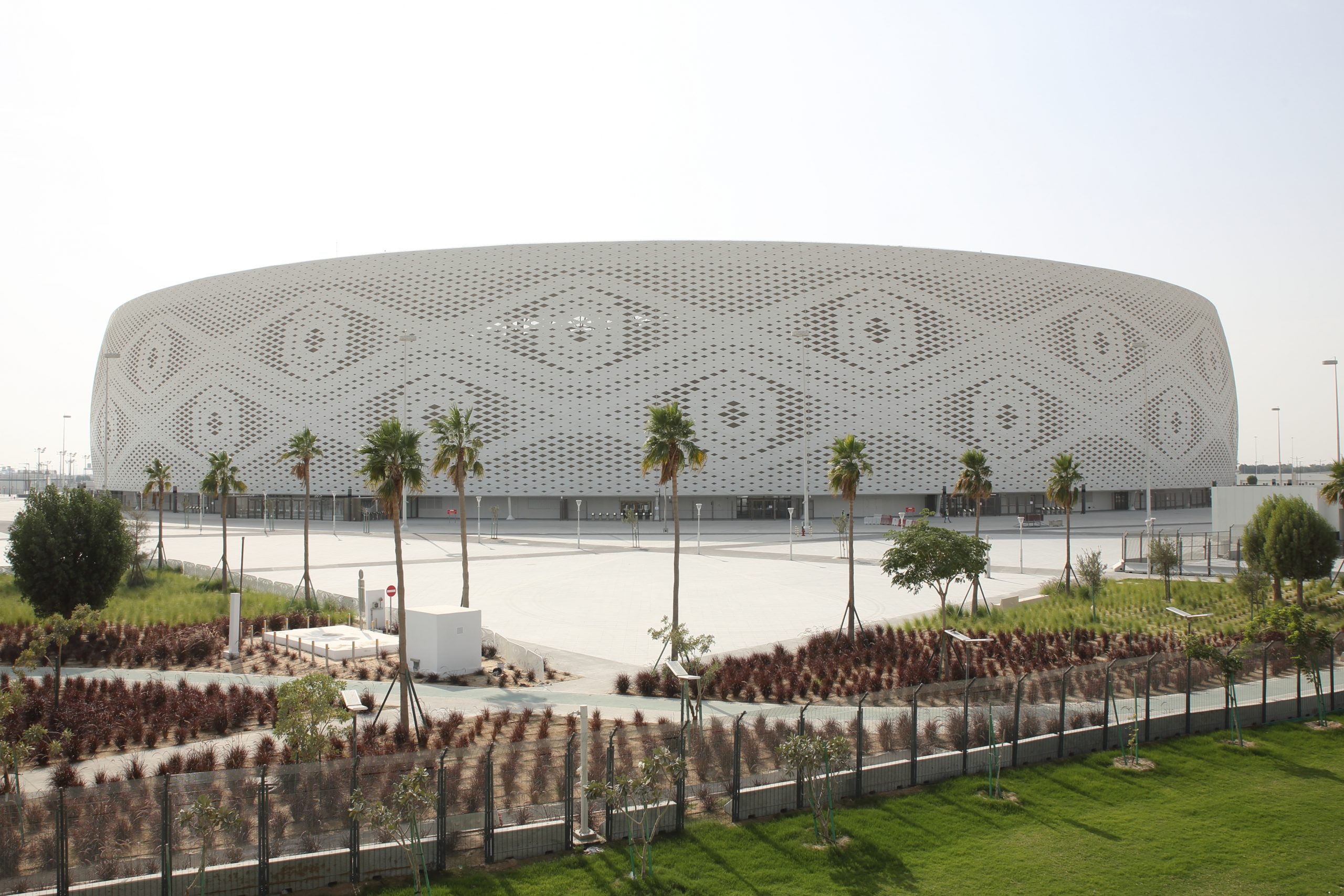 Stadion w Katarze, fot. Colin McPhedran / Shutterstock.com