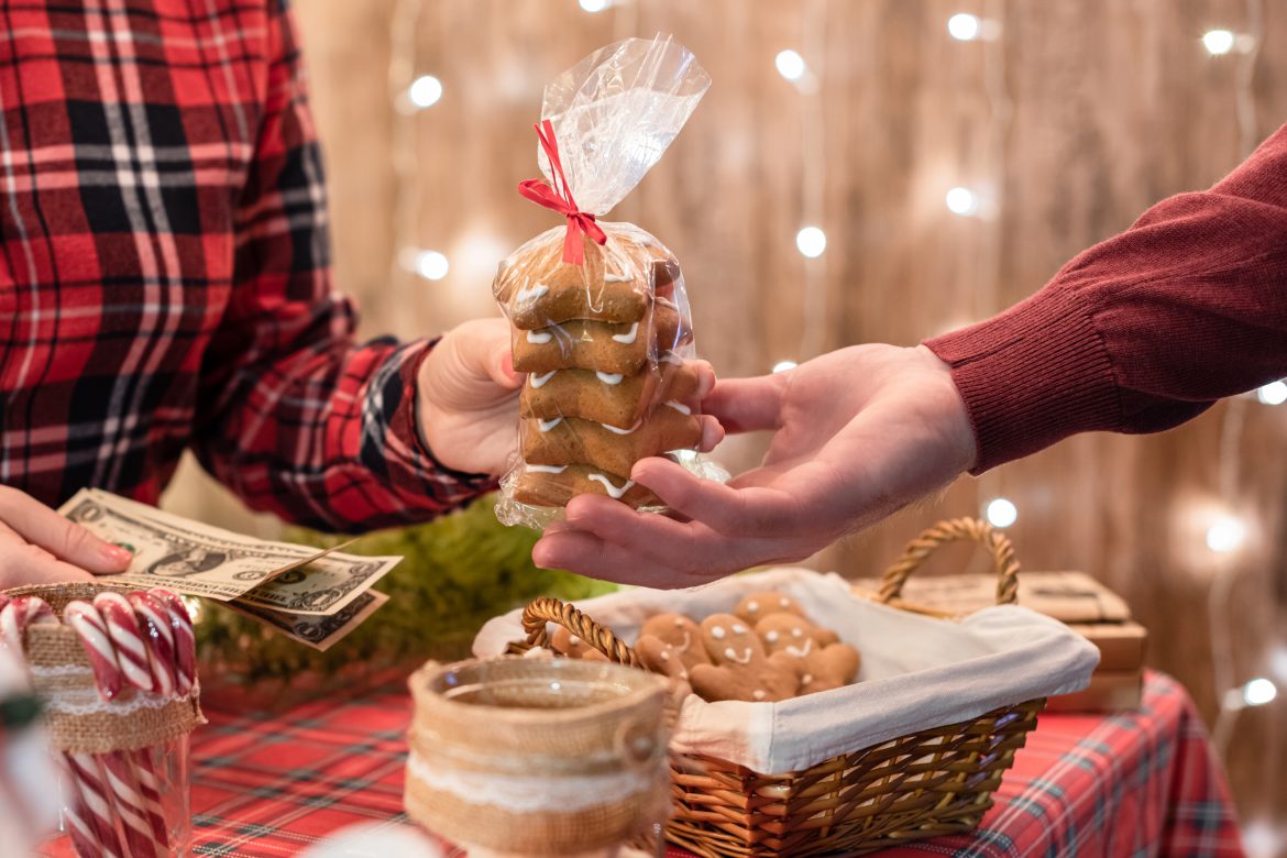 święta, wigilia, zakupy, oszczędzanie, fot. Shutterstock święta, wigilia, zakupy, oszczędzanie, fot. Shutterstock