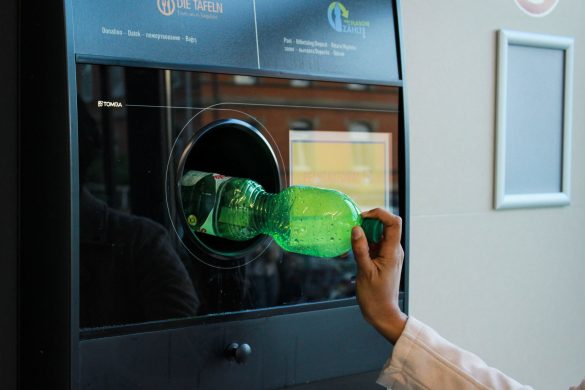 Recyklomat, system kaucyjny, fot. Shutterstock
