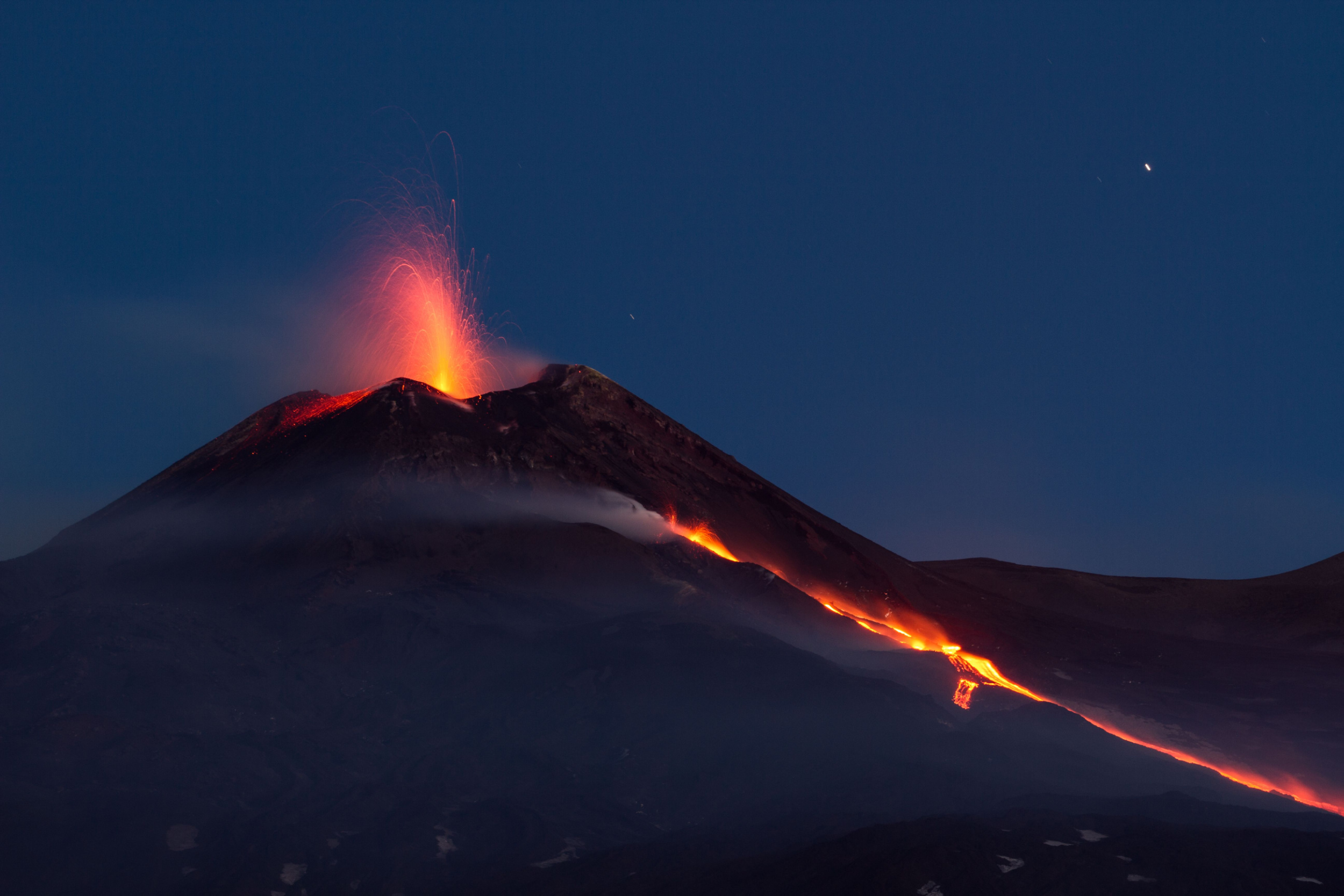 Wybuch wulkanu Etna, fot. Shutterstock