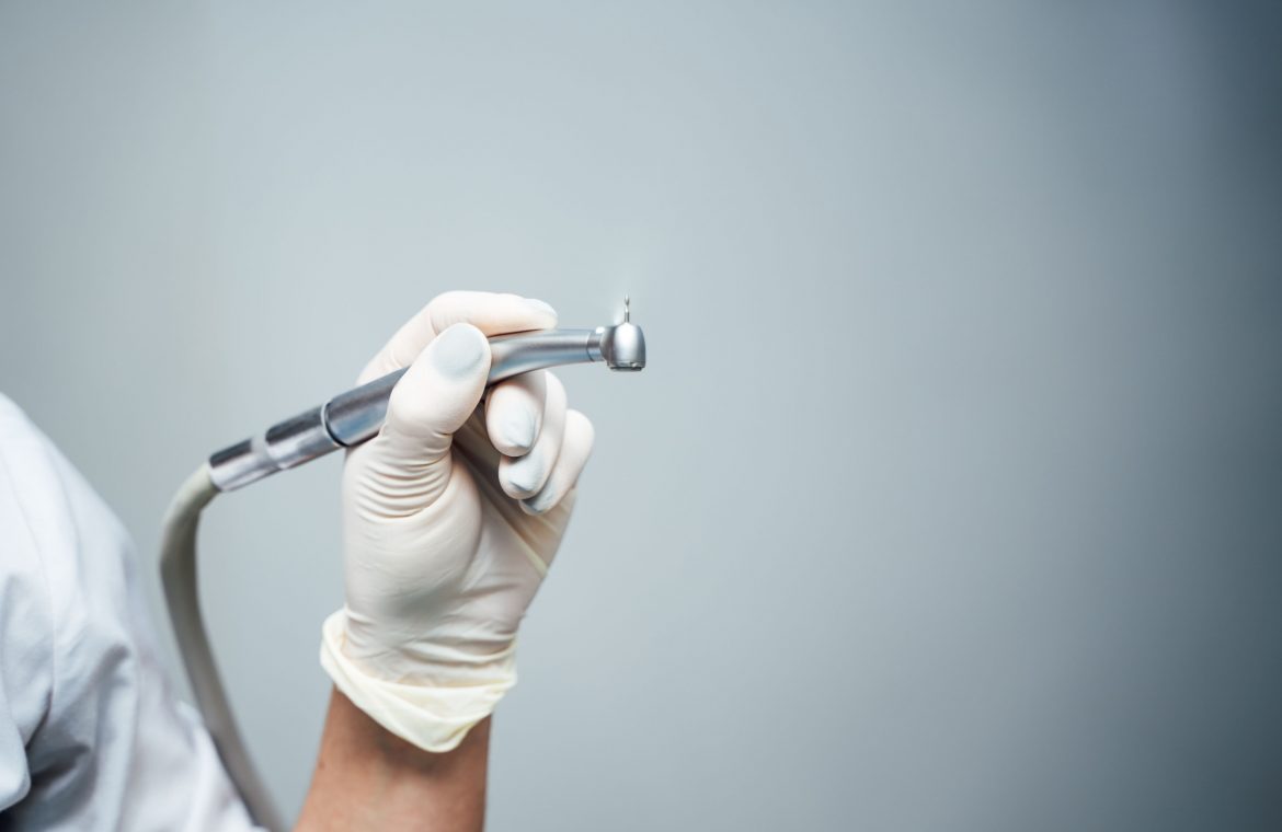 Dentysta, plomba dentystyczna, borowanie