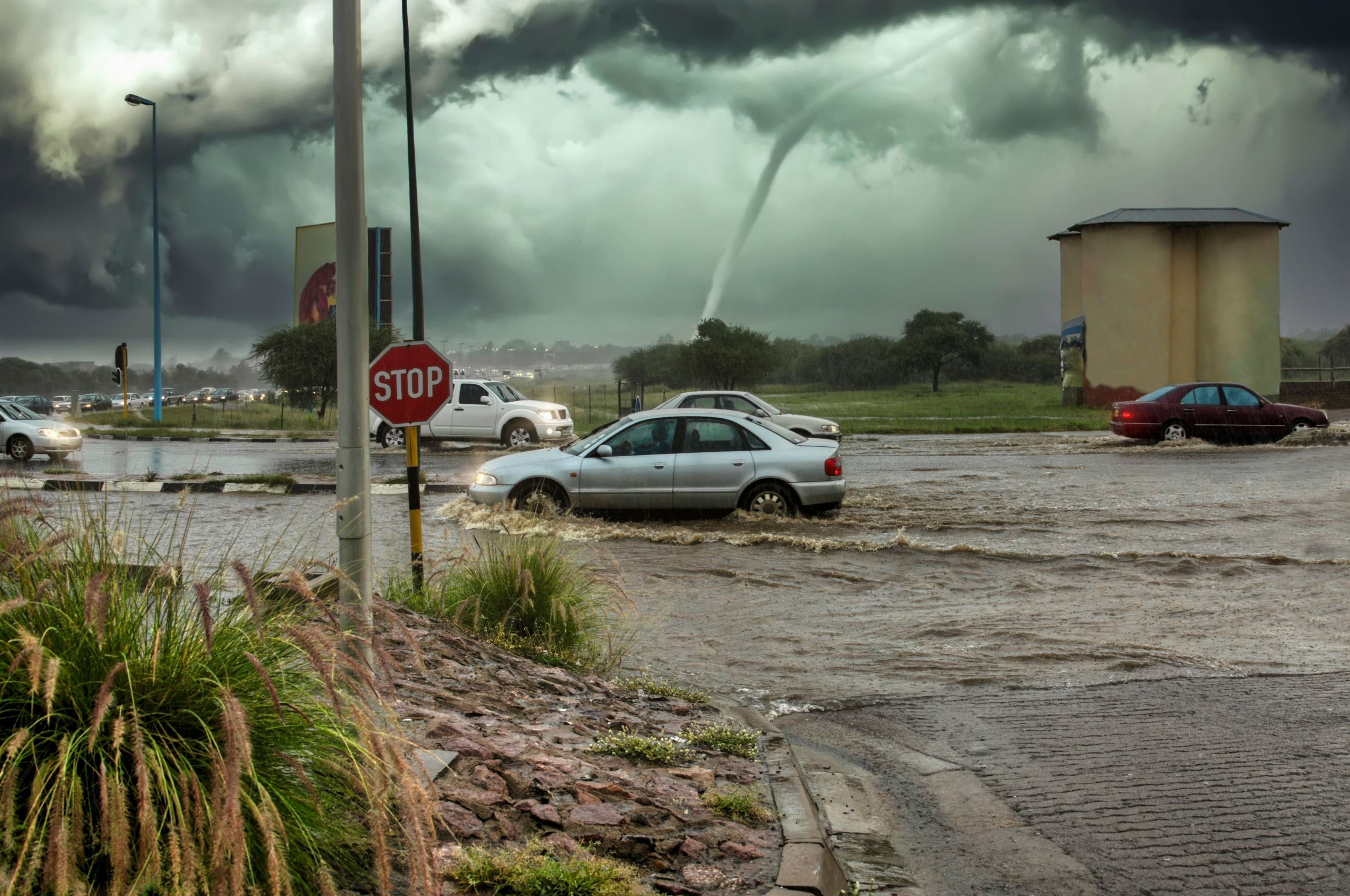 Ekstremalne zjawiska pogodowe, klimat, fot. Shutterstock