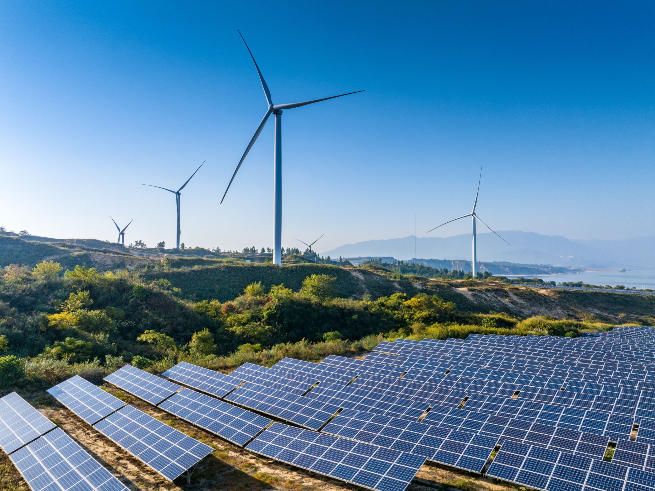 Odnawialne źródła energii, fot. Shutterstock
