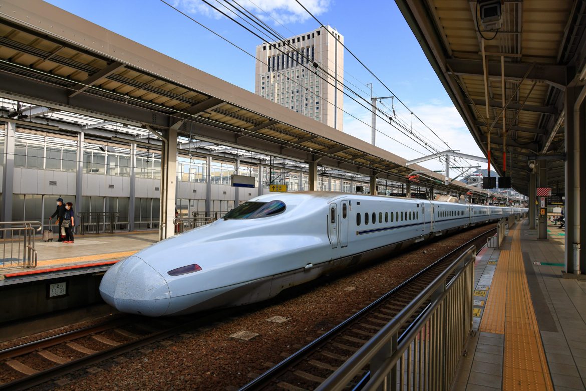 Shinkansen, szybka kolej, kdp, fot. MMXeon, Shutterstock