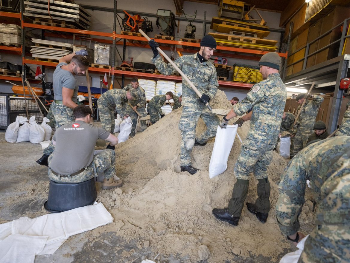 Źródło: Karl Nehammer, X