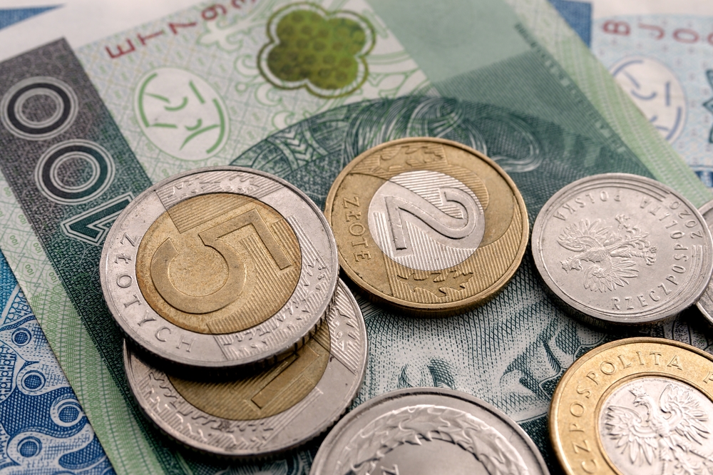 Cięcia stóp procentowych w Polsce: RPP mówi „tak”, ale czeka na dane o płacach