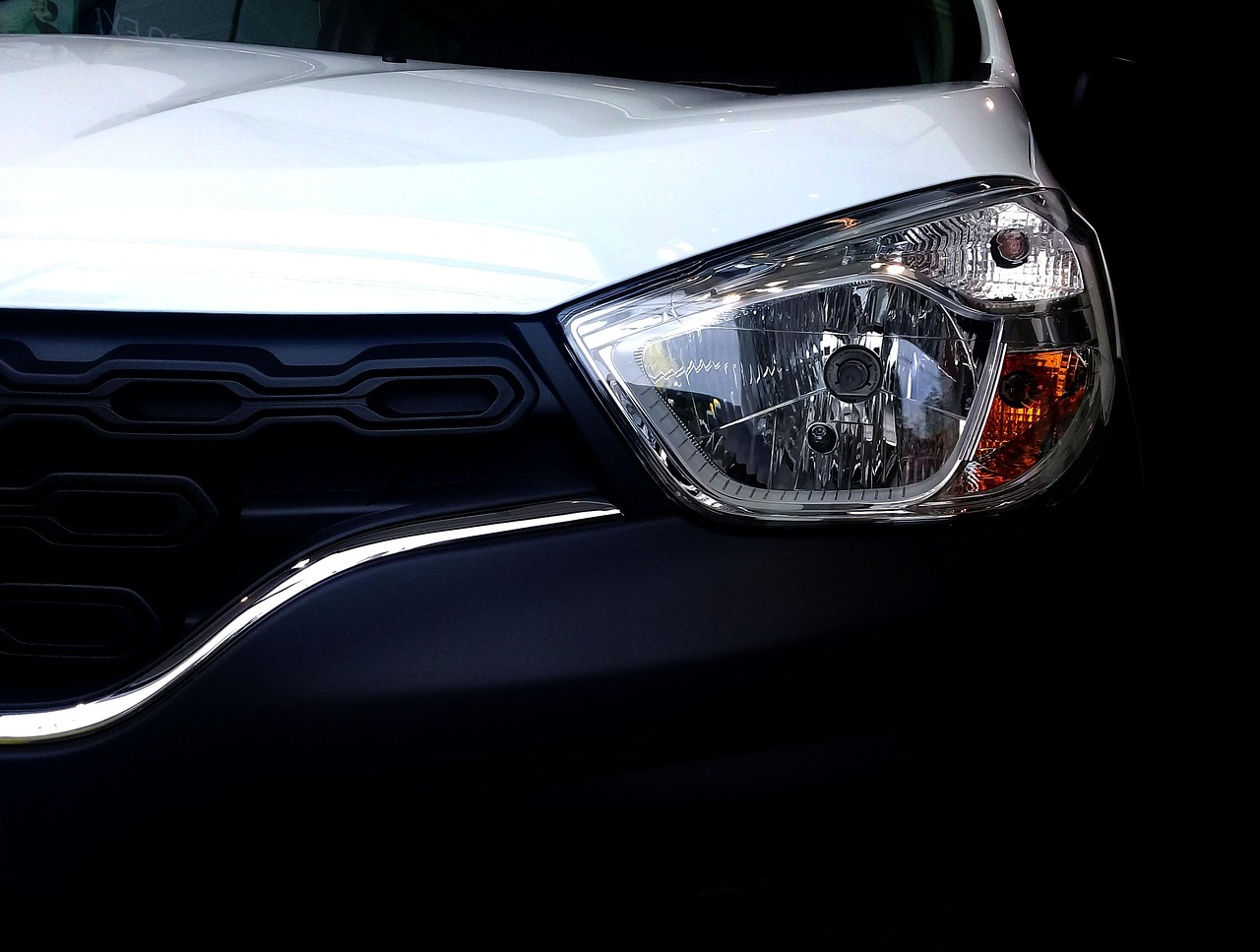 Francuskie samochody dostawcze – dlaczego dominują na polskim rynku?