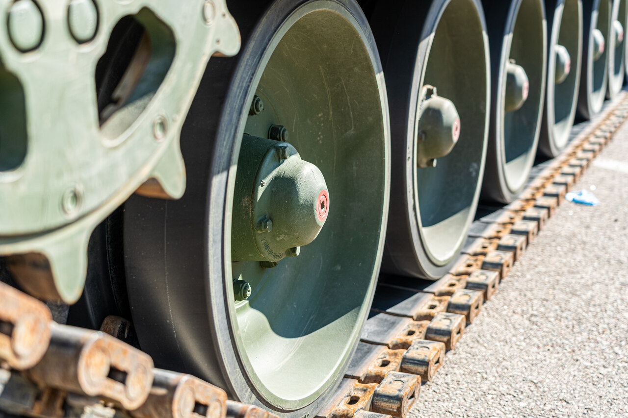 ReSourceEU. Organizacje ostrzegają: strategia surowcowa skręca w stronę militaryzacji