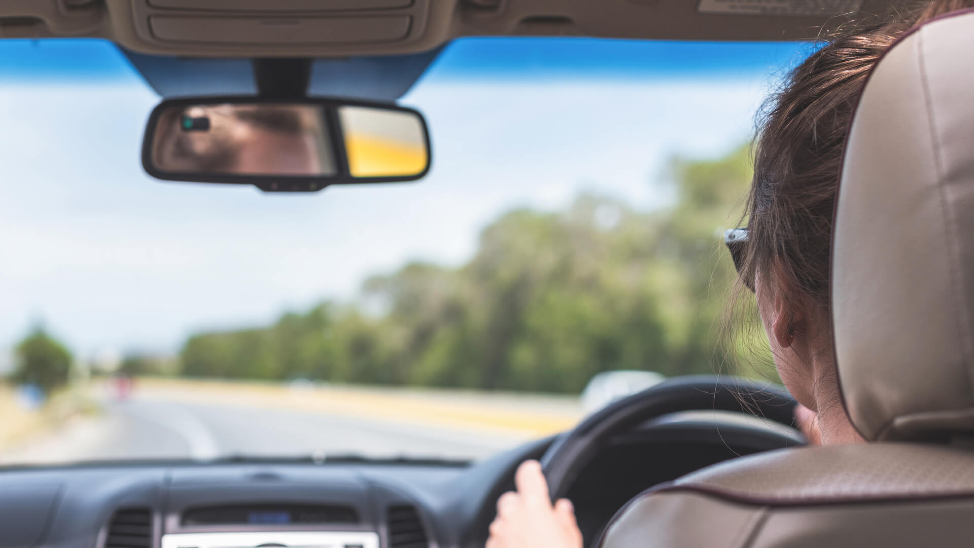 Jak skutecznie zarządzać firmową flotą pojazdów?