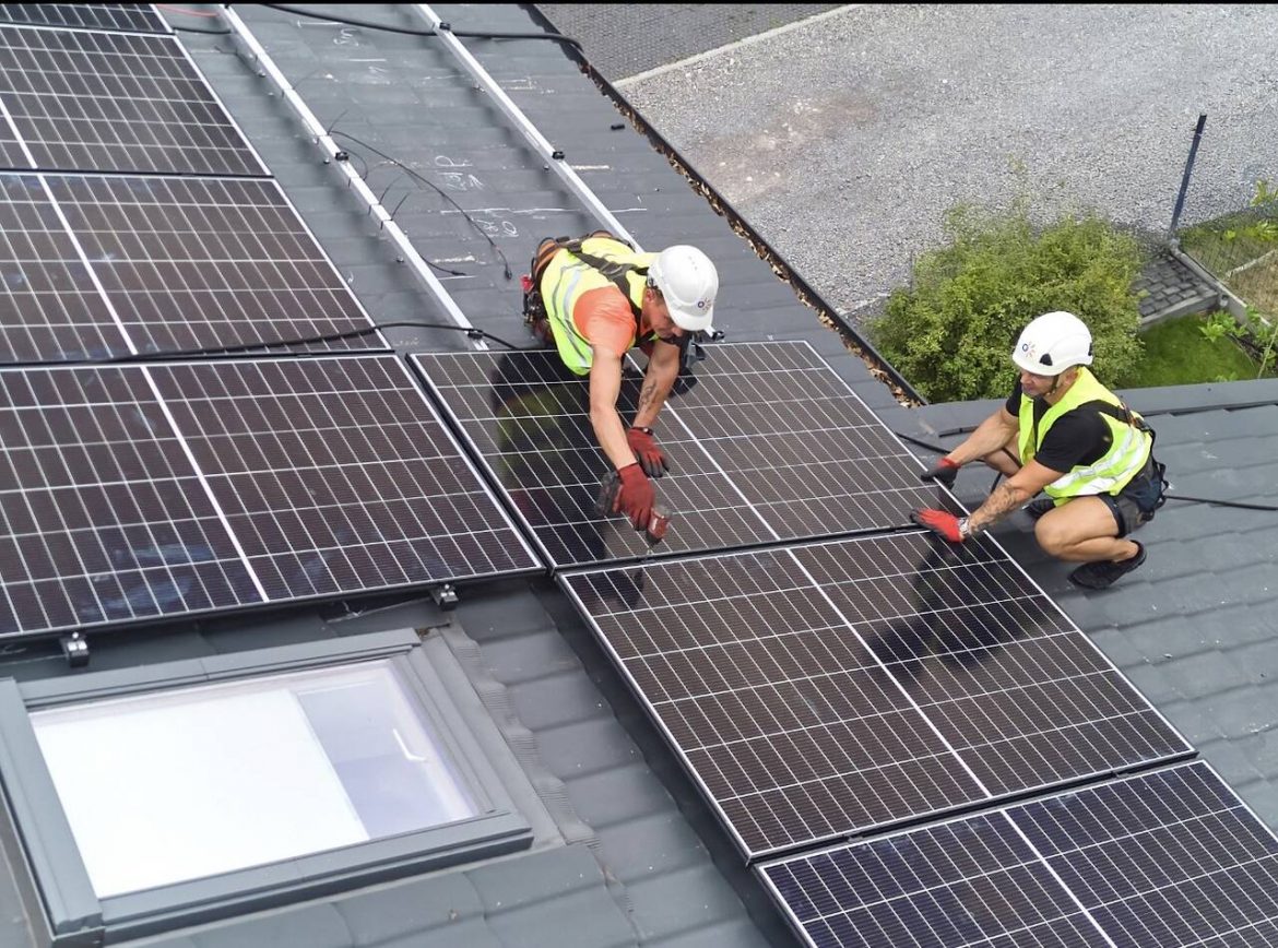 Diagnostyka instalacji fotowoltaicznych, gwarancja na panele słoneczne, fot. Otovo Care