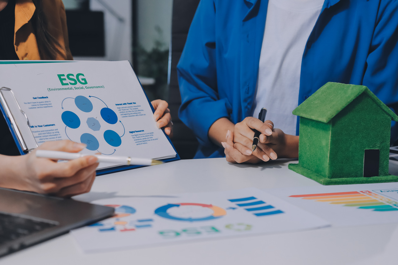 Zielone kompetencje. Rynek pracy zmienia się szybciej niż dostępne umiejętności