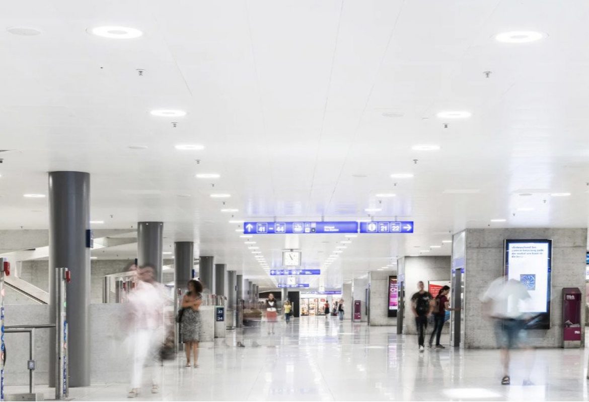 Dworzec kolejowy w Zurychu, hałas, zanieczyszczenie hałasem, smog akustycznyfot. ©Lautenschlager