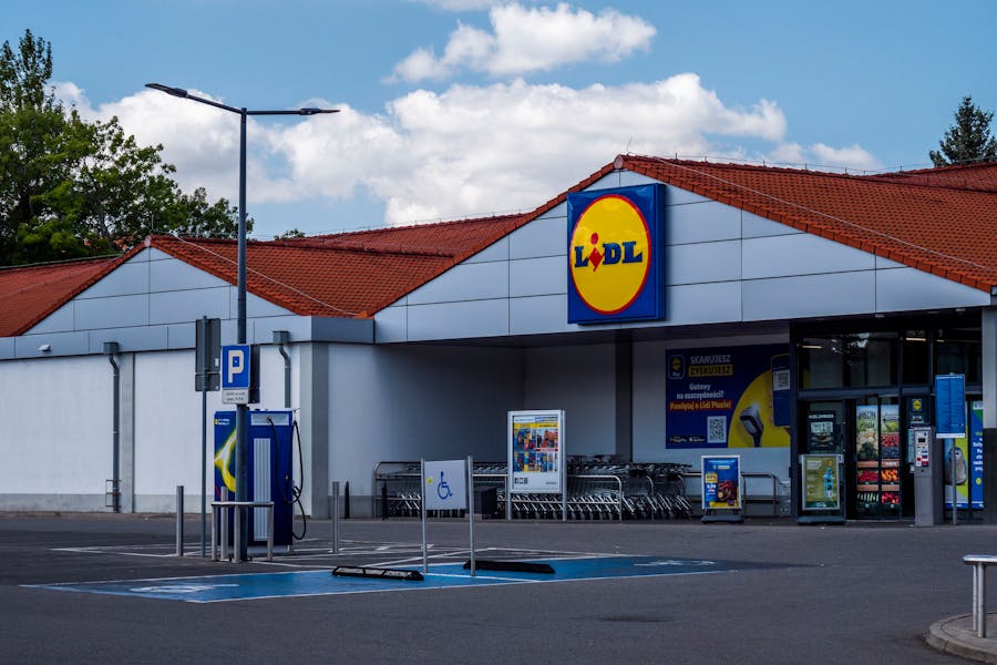Zmowa na rynku pracy kierowców? Lidl i przewoźnicy pod lupą UOKiK