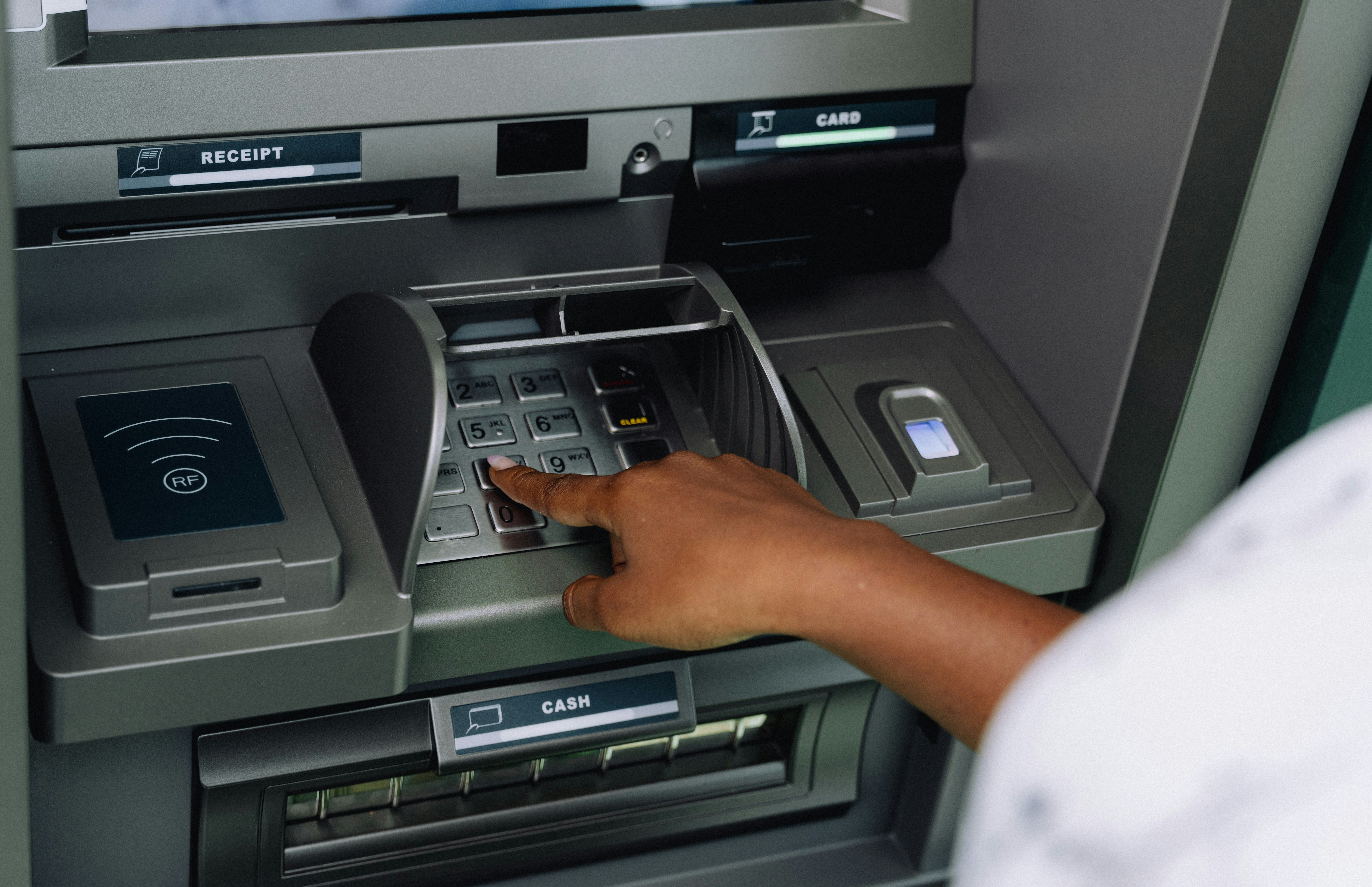 Polska infrastruktura gotówkowa zmienia właściciela. Co przejęcie ITCARD przez SIBS mówi o przyszłości rynku