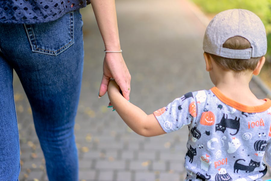 Wymarzony zawód dla dziecka to lekarz. Prestiż nie zawsze wystarcza